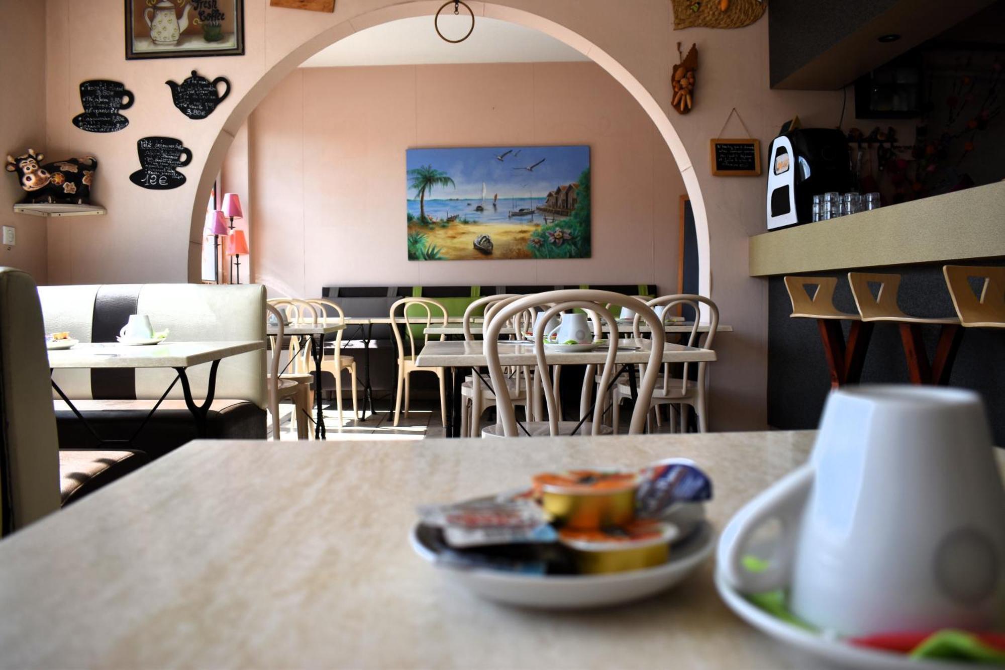 Hotel Orange Marine